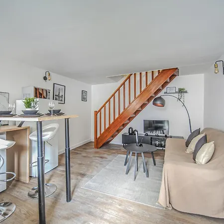 Le 2en1 Roissy Cdg アパート ロングペリエ